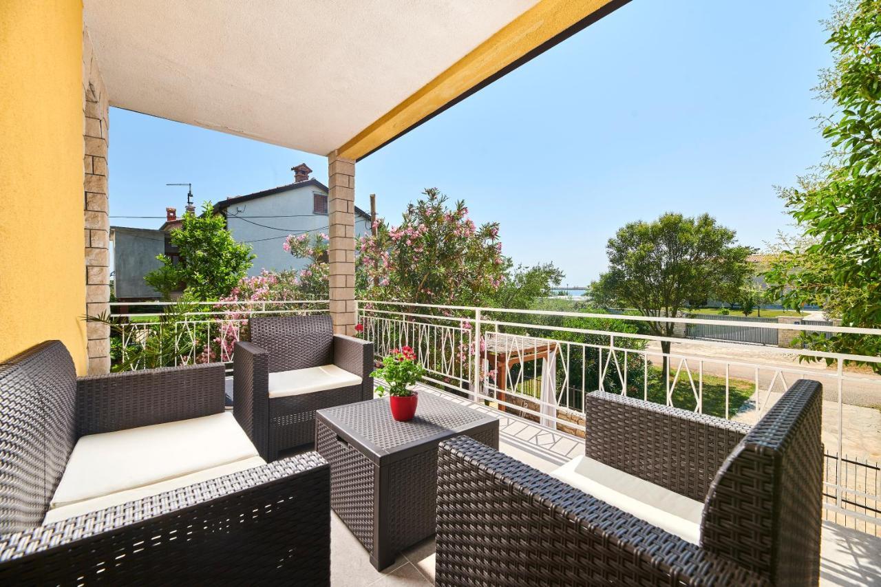 Belvedere Apartments Umag Luaran gambar